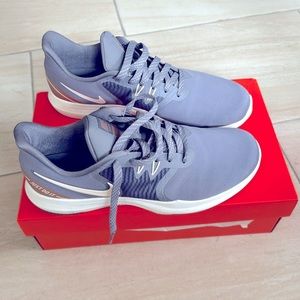 Nike Womens In Season TR 8 AMP AA7774-002 Gray Running Shoes Sneakers Si…